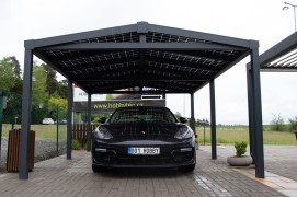 Aluminiowa wiata samochodowa SOLAR ENERGO z fotowoltaiką i podłączeniem do sieci, produkcja własna