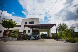 Pergola aluminiowa SOLAR ENERGO z fotowoltaiką i podłączeniem do sieci, produkcja własna