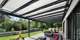 Aluminiowa pergola TERRADO z osłoną rolowaną