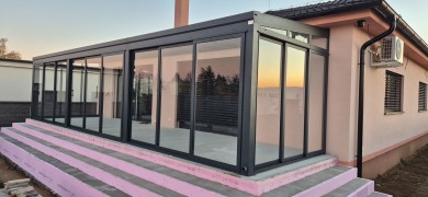 Sezonowy ogród zimowy ZANIA ze szkłem model 2022
