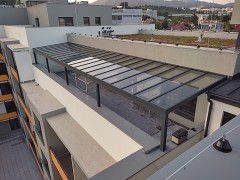 Pergola aluminiowa SOLAR ENERGO z fotowoltaiką i bez podłączenia do sieci, produkcja własna